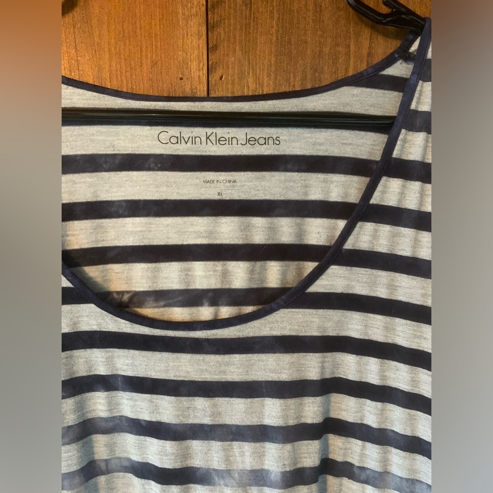 Striped three-quarter sleeve T-shirt - Picture 5 of 5